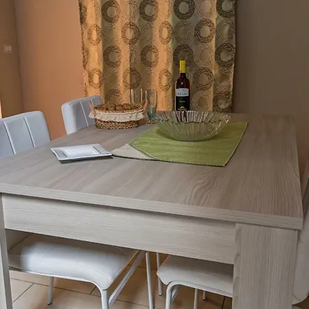 Vicolo Teracati Holiday home *